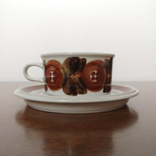 Load image into Gallery viewer, ARABIA Rosmarin cup&saucer | アラビア ロスマリン カップ&ソーサーA| ARABIA的复古板 - Stellina