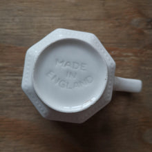 Load image into Gallery viewer, Johnson Brothers | Vintage cup ヴィンテージカップ| Johnson Brothers的复古板 - Stellina