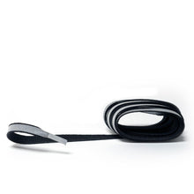 Load image into Gallery viewer, Reflective laces | Noir - Stellina