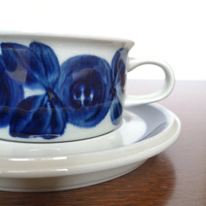 ARABIA Anemone cup&saucer | アラビア アネモネ カップ＆ソーサーA| ARABIA的复古板 - Stellina