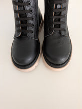 Load image into Gallery viewer, [OUTLET] Leather shoes