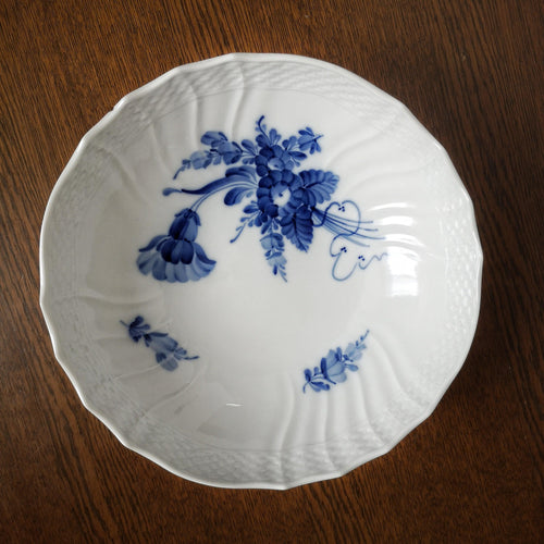 Royal Copenhagen Blue Flower Curved Bowl 1518| ロイヤルコペンハーゲン　ボウル| Royal Copenhagen的复古板 - Stellina