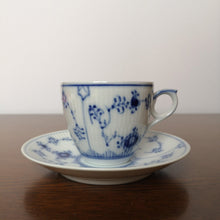 Load image into Gallery viewer, Royal Copenhagen Blue Fluted | ロイヤルコペンハーゲン　ブルーフルーテッド カップ＆ソーサー２客| Royal Copenhagen的复古板 - Stellina