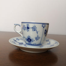 Load image into Gallery viewer, Royal Copenhagen Blue Fluted | ロイヤルコペンハーゲン　ブルーフルーテッド カップ＆ソーサー２客| Royal Copenhagen的复古板 - Stellina