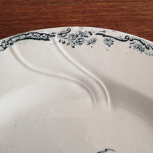 Load image into Gallery viewer, SALINS | Vintage plate ヴィンテージプレート Trianon | SALINS的复古板 - Stellina