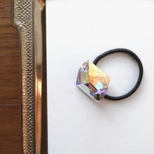 Load image into Gallery viewer, Swarovski hair tie- Cosmic - Aurora Boreale 3265 x peach/olive - Stellina